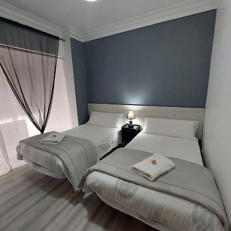 Pension Saint Mateo Logroño Exteriör bild