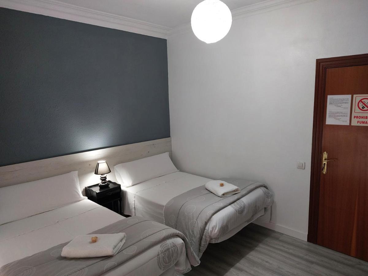 Pension Saint Mateo Logroño Exteriör bild
