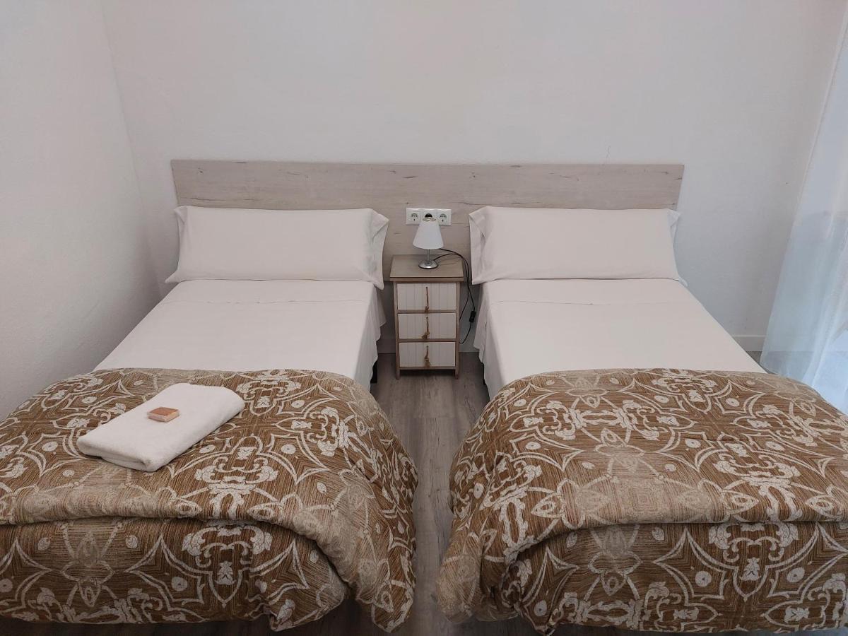 Pension Saint Mateo Logroño Exteriör bild