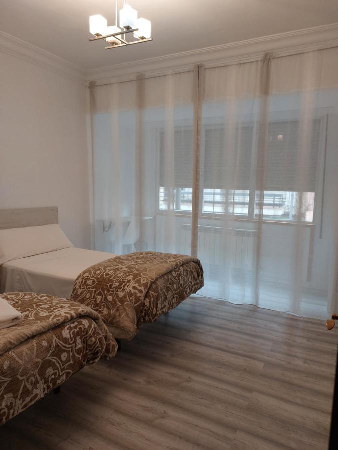 Pension Saint Mateo Logroño Exteriör bild