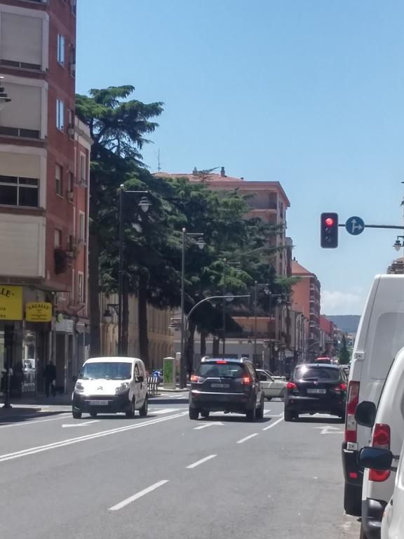 Pension Saint Mateo Logroño Exteriör bild