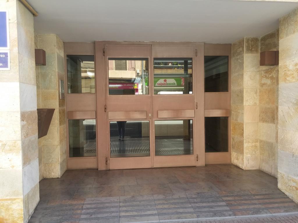 Pension Saint Mateo Logroño Exteriör bild