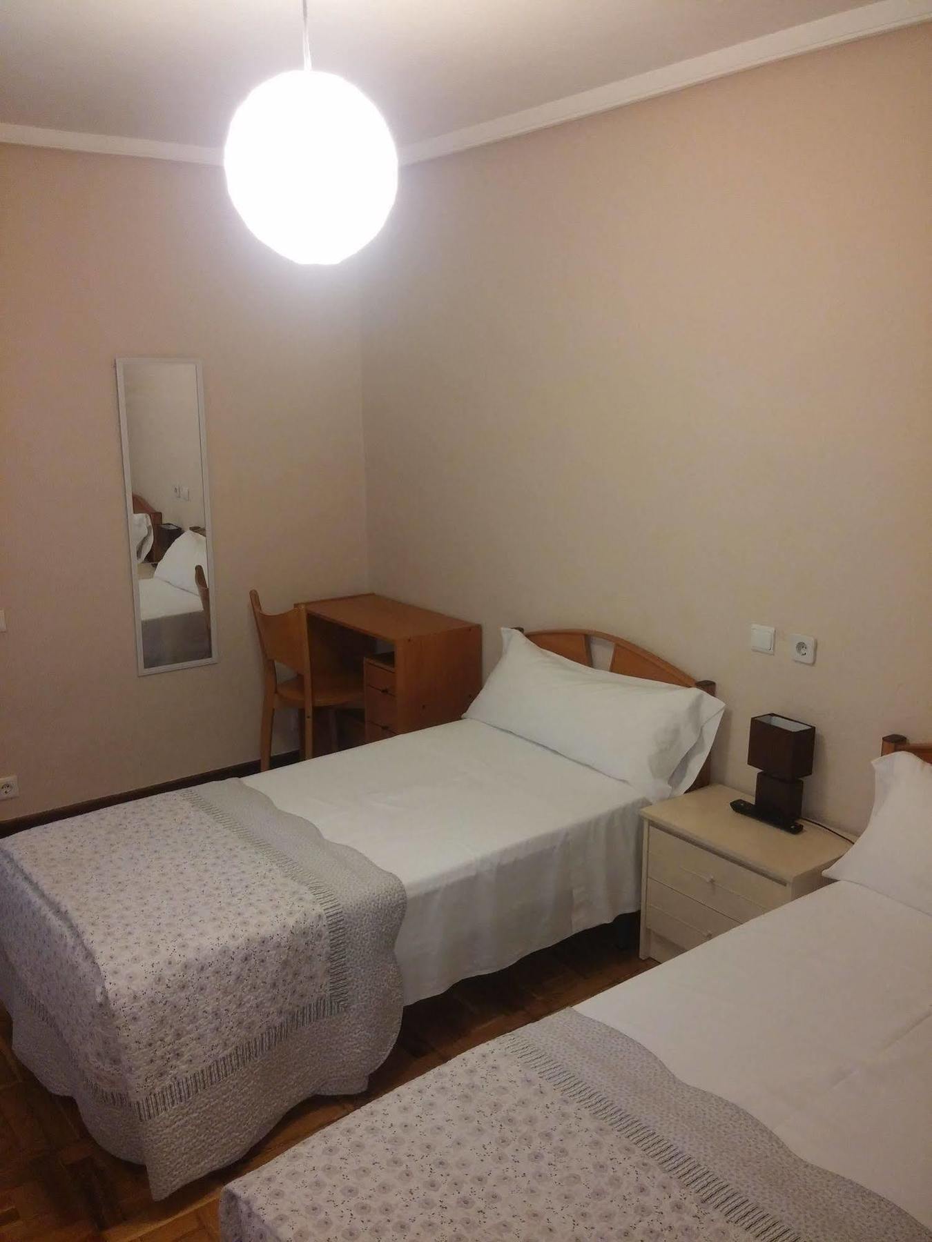 Pension Saint Mateo Logroño Exteriör bild