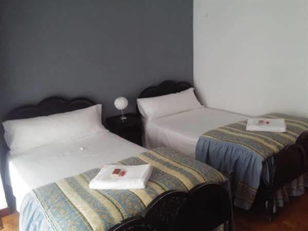 Pension Saint Mateo Logroño Exteriör bild